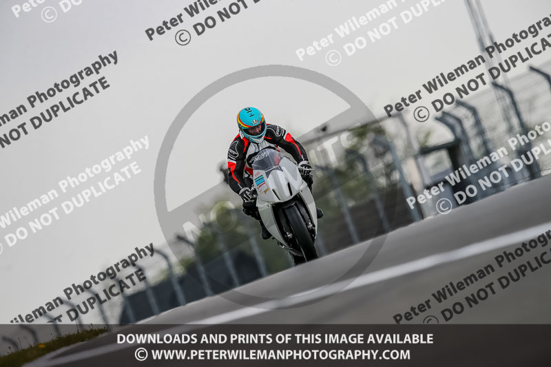 PJ Motorsport Photography;donington no limits trackday;donington park photographs;donington trackday photographs;no limits trackdays;peter wileman photography;trackday digital images;trackday photos